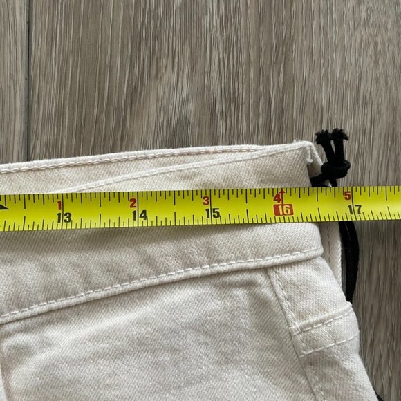 MOTHER | NWT - The Tomcat Kick Fray Short - Picture 12 of 16